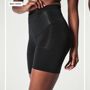 Spanx shorts NWT